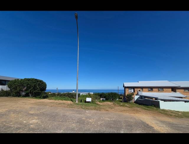 820M² VACANT LAND FOR SALE IN DANA BAY